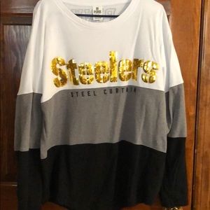 PINK Victoria’s Secret Steelers swearshirt